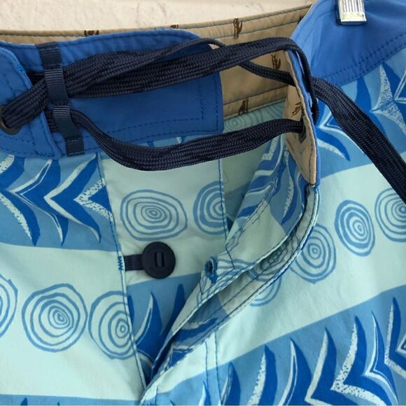 PATAGONIA Vintage Wavefarer Logo Swim Trunks Size 40 Board Shorts Baggies - Picture 7 of 7